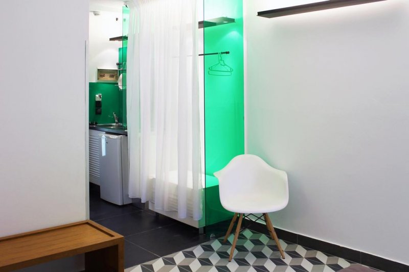 Despotiko Apartment Hotel & Suites - Снимка 1