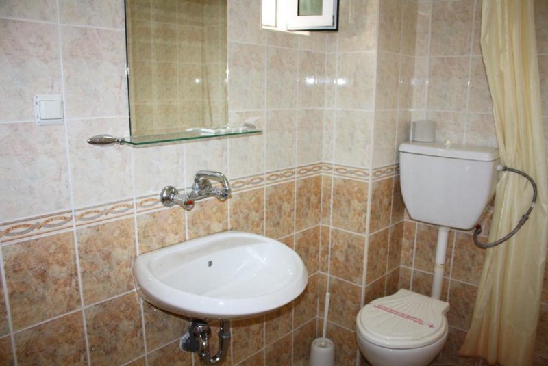 Семеен Хотел Санторини - Снимка 10