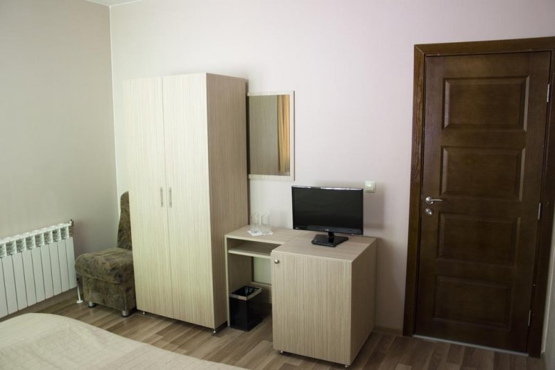 Вила Ивелия - Снимка 1