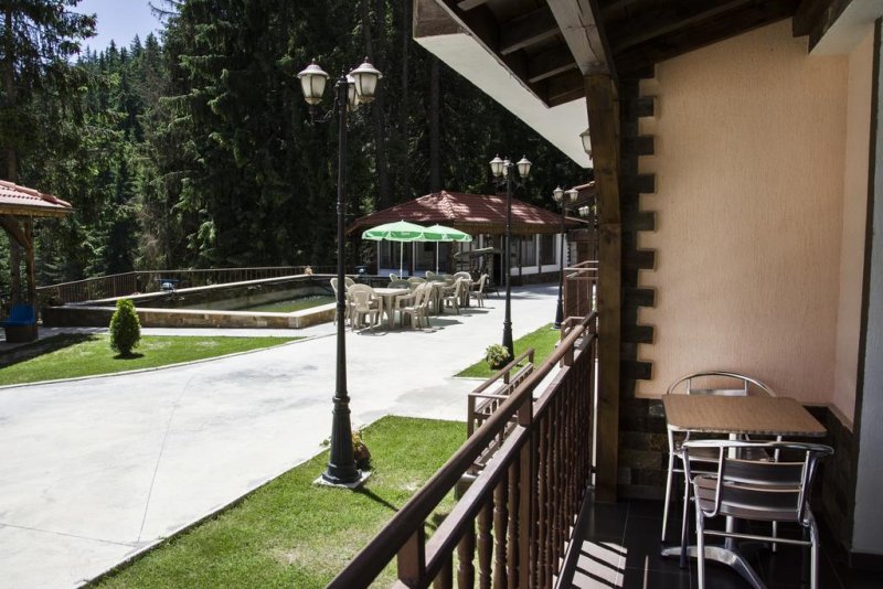 Вила Ивелия - Снимка 2