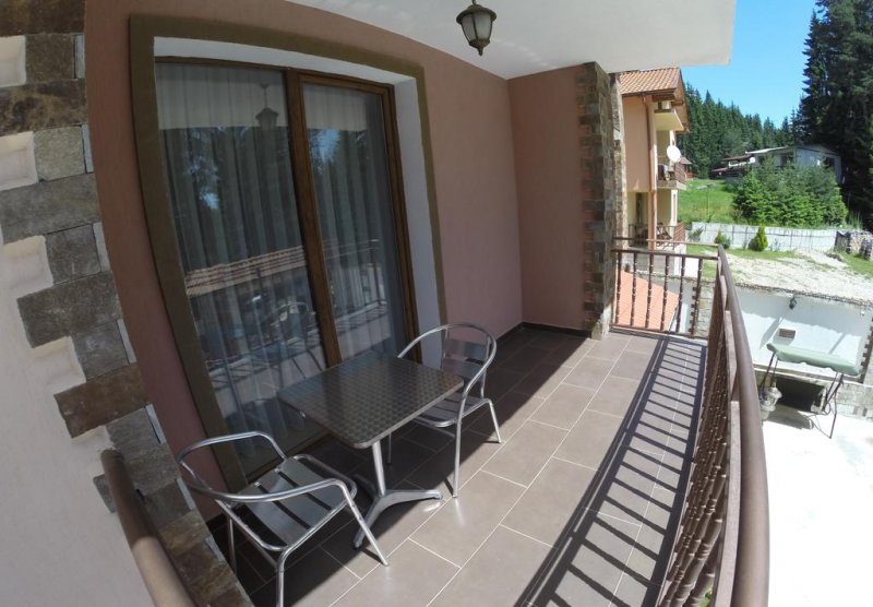 Вила Ивелия - Снимка 7