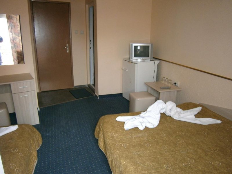 Хотел Бял дом - Снимка 2