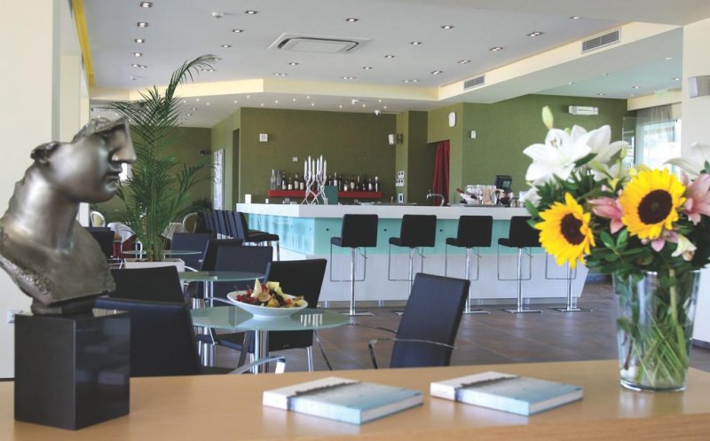 Royal Paradise Beach Resort & Spa - Снимка 7