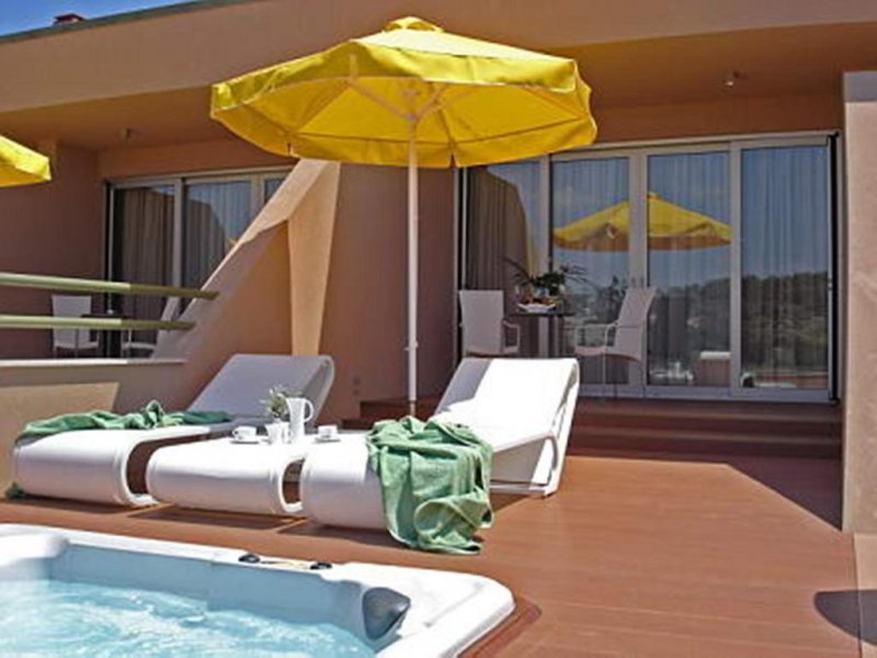 Royal Paradise Beach Resort & Spa - Снимка 2