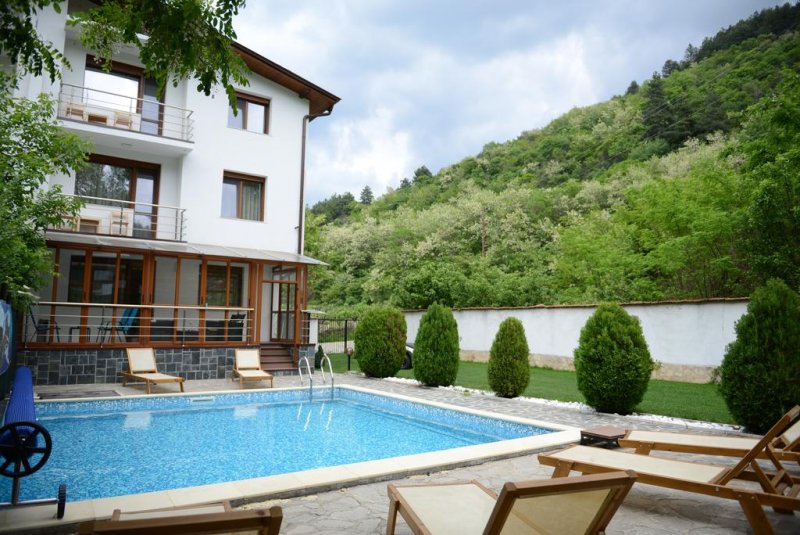 Вила Дречева - Снимка 8