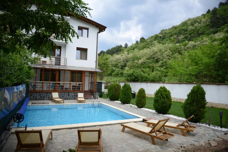 Вила Дречева - Снимка 8