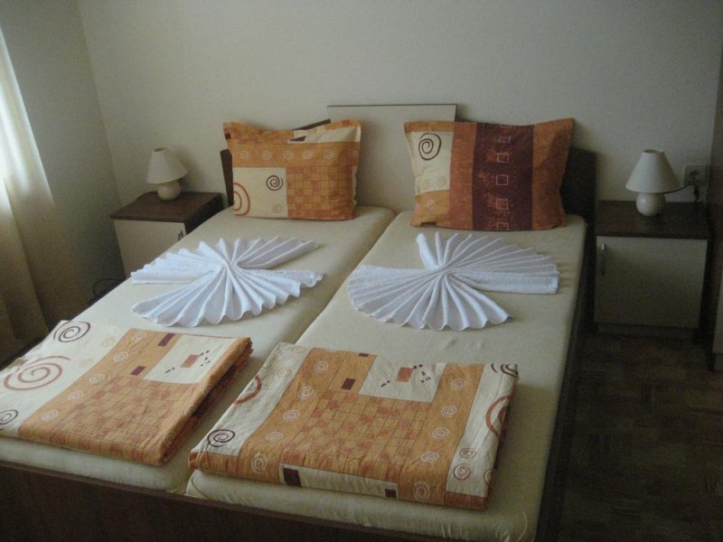 Семеен хотел Даяна - Снимка 3