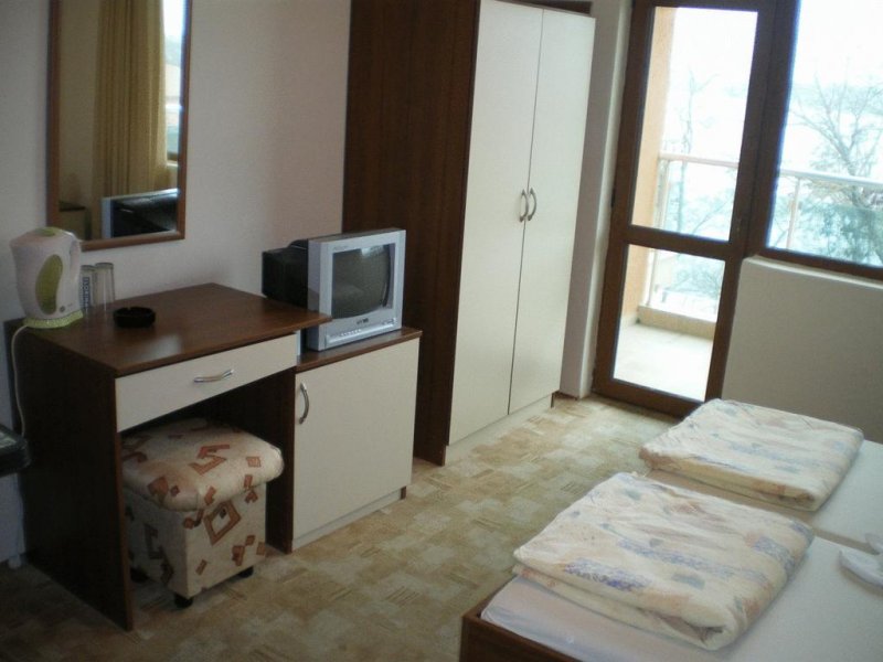 Семеен хотел Даяна - Снимка 10