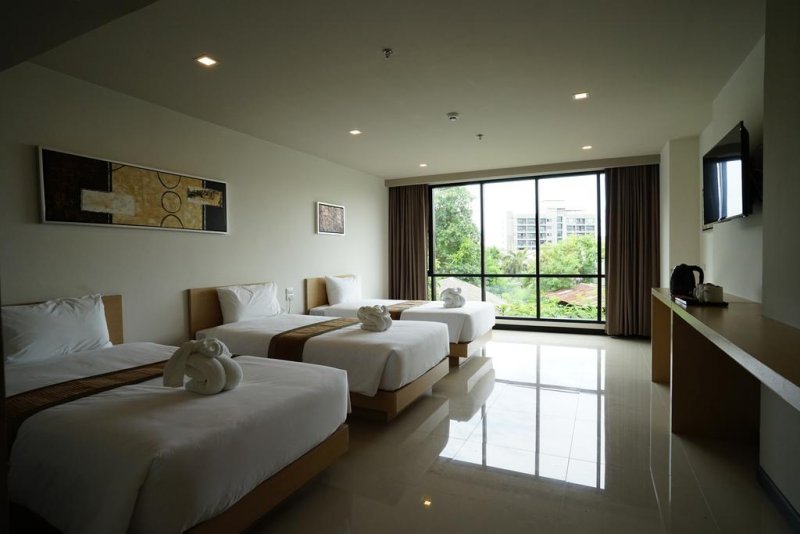 Beston Pattaya Hotel - Снимка 2