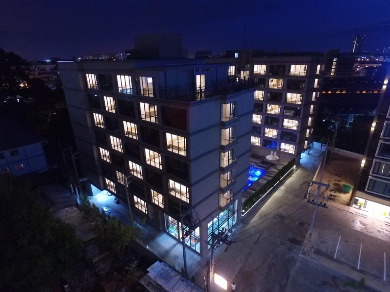 Beston Pattaya Hotel - Снимка 7