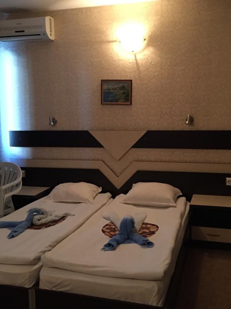 Хотел Елвира - Снимка 2