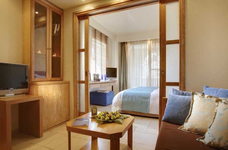 Eagles Palace - Снимка 4