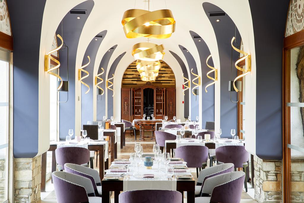 5 нощувки със закуски и вечери в луксозния хотел Eagles Palace 5*, Халкидики, Гърция през Май! - Снимка 17