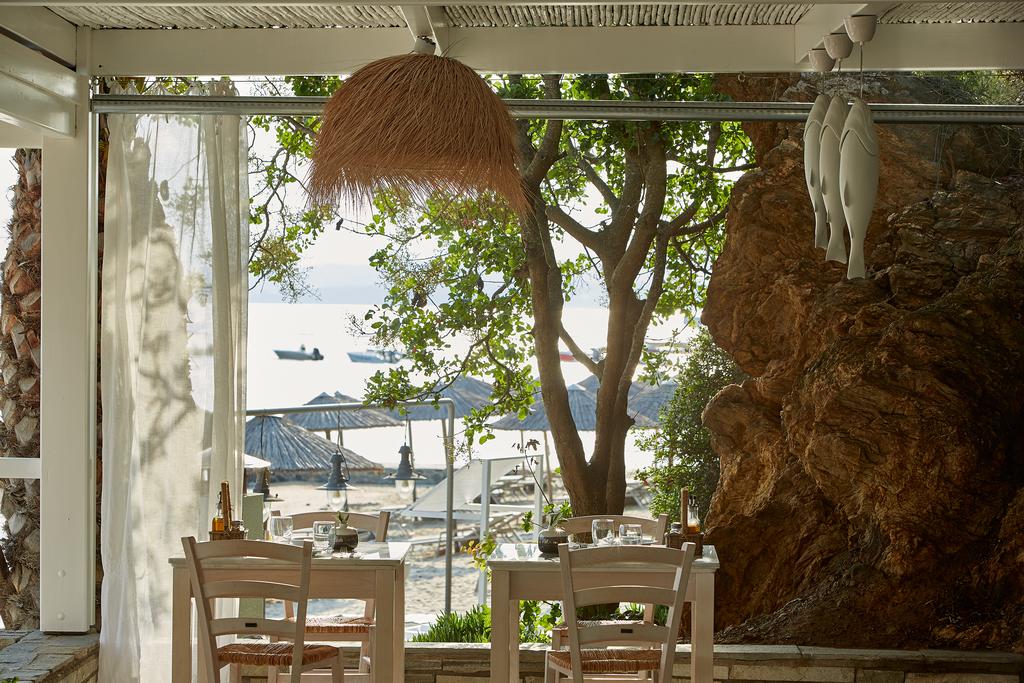 5 нощувки със закуски и вечери в луксозния хотел Eagles Palace 5*, Халкидики, Гърция през Май! - Снимка 34