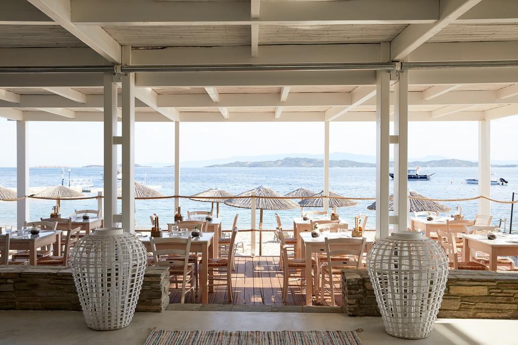 5 нощувки със закуски и вечери в луксозния хотел Eagles Palace 5*, Халкидики, Гърция през Май! - Снимка 15