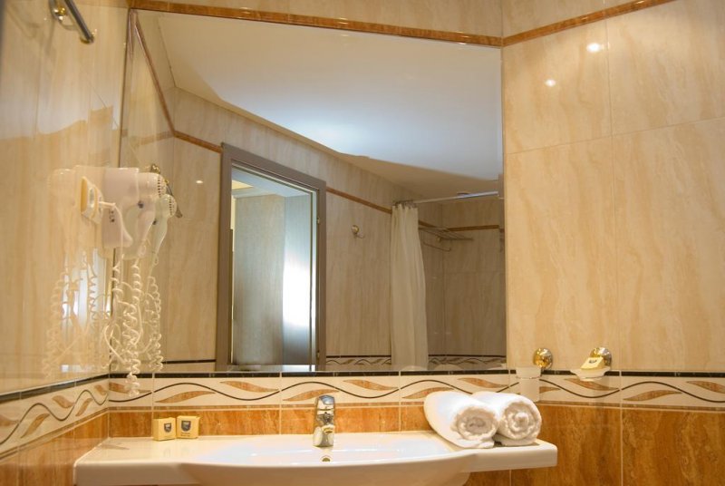 Хотел Марина Роял Палас - Снимка 2