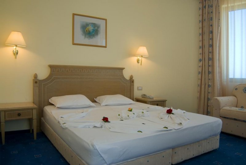 Хотел Марина Роял Палас - Снимка 7