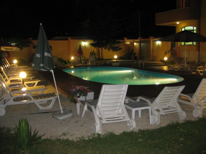 Семеен хотел Ив - Снимка 2