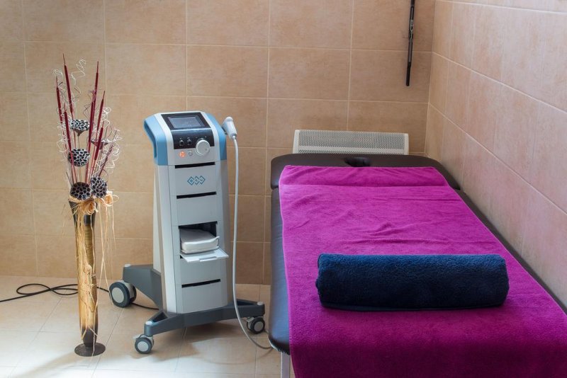 Хотел Царска Баня - Снимка 1