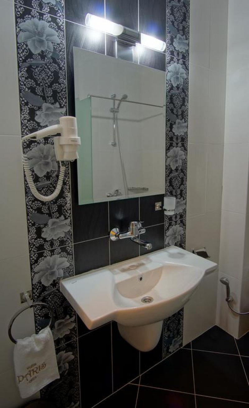 Хотел Вила Париж - Снимка 2