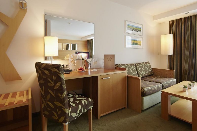 Хотел Феста Чамкория - Снимка 1