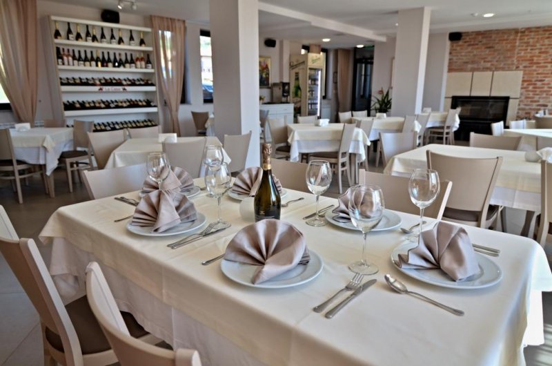 Хотел Ла Каза - Снимка 9