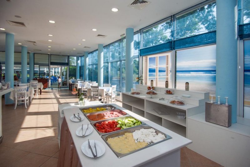 Апартхотел Блек Сий Стар - Снимка 9