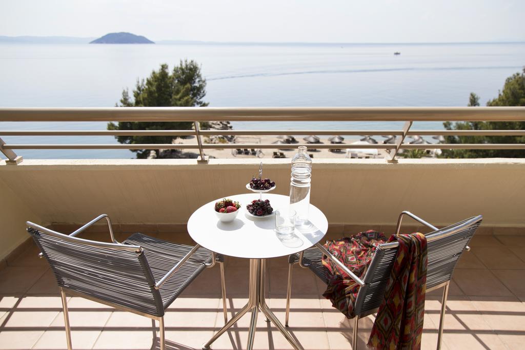 През Май: 2 нощувки, All Inclusive в луксозния хотел Sithonia Porto Carras 5*, Халкидики, Гърция! - Снимка 14