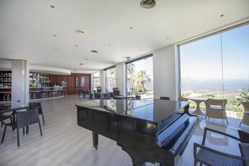 Hotel Costa Verde - Снимка 8