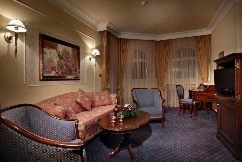 Хотел Феста Уинтър Палас - Снимка 10