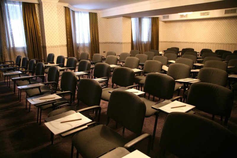 Хотел Феста Уинтър Палас - Снимка 10