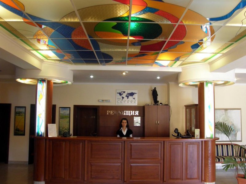 Хотел Център - Снимка 3