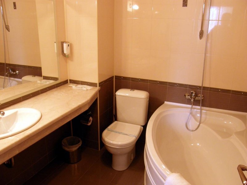 Хотел Център - Снимка 2