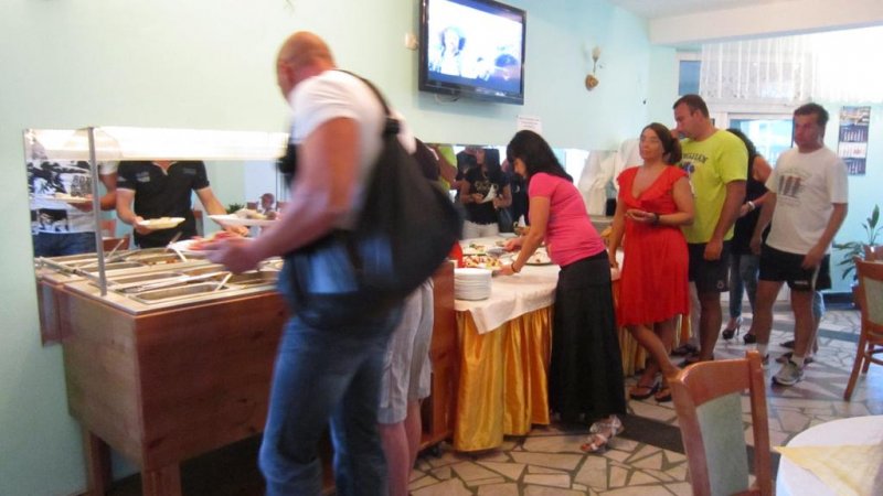 Хотел Алпина - Снимка 5