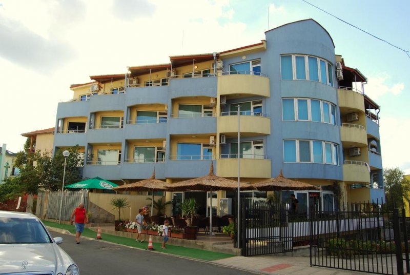 Хотел Алпина - Снимка 3