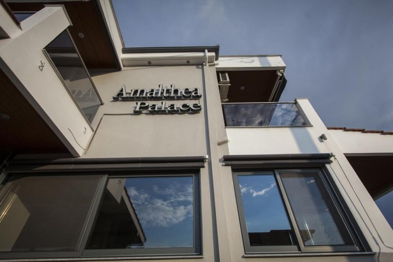 Amalthea Palace - Снимка 10