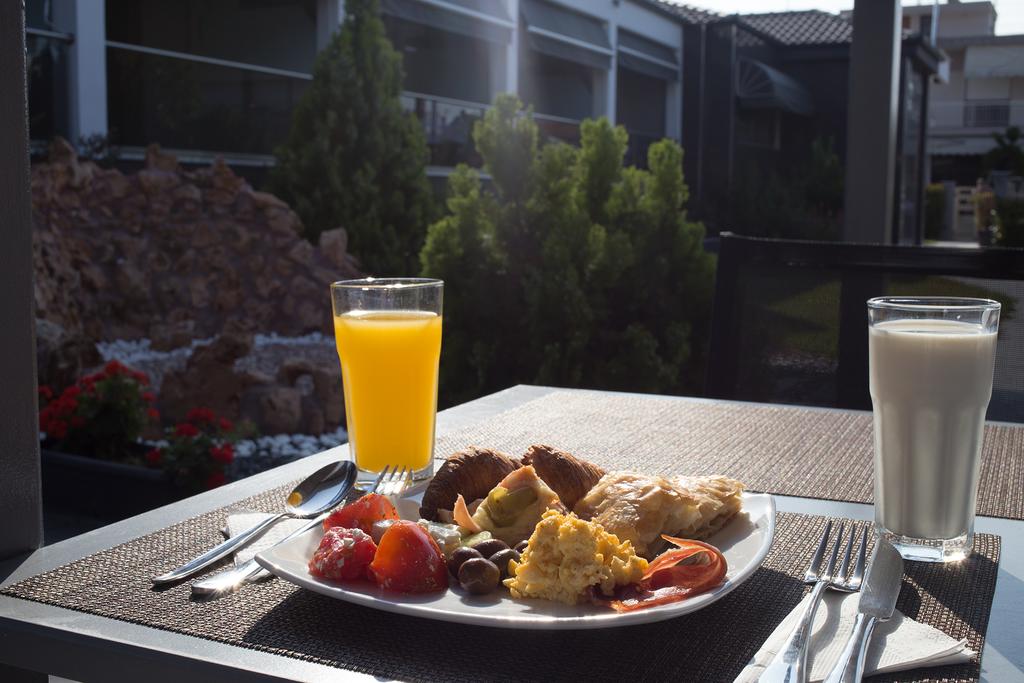 През Май и Юни: 3 нощувки със закуски в хотел Amalthea Palace 3*, Неа Врасна, Гърция! - Снимка 33