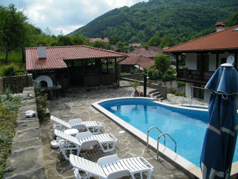 Семеен хотел Чифлик Хилс и СПА - Снимка 8