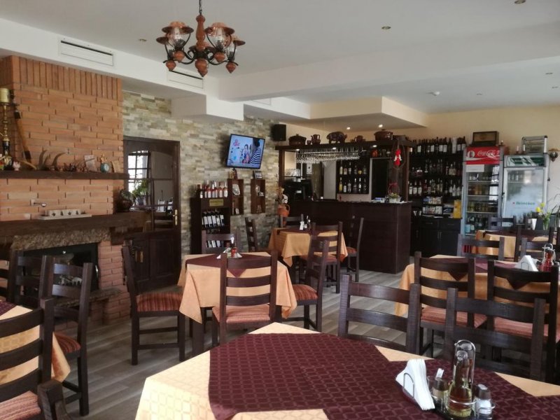 Семеен хотел Чифлик Хилс и СПА - Снимка 3