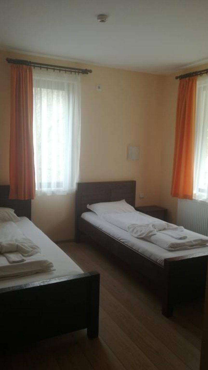 Семеен хотел Чифлик Хилс и СПА - Снимка 1