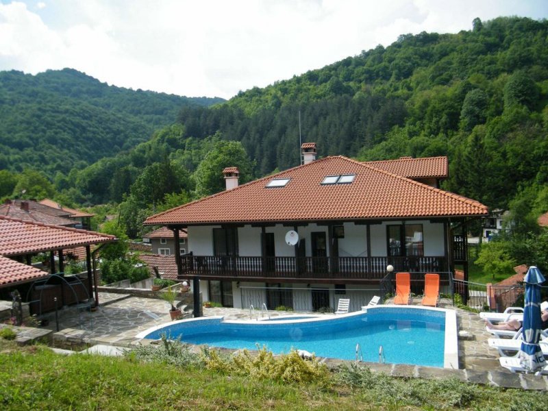 Семеен хотел Чифлик Хилс и СПА - Снимка 11