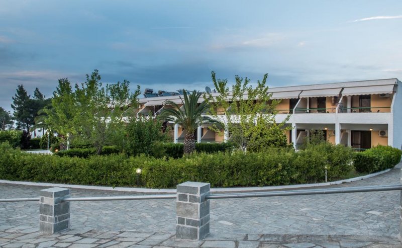 Rema Hotel - Снимка 8