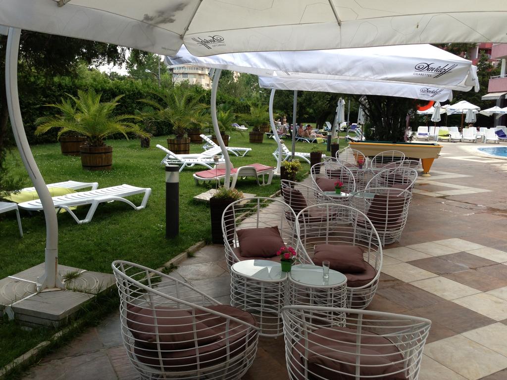Еднодневен пакет на база All Inclusive Light + ползване на басейн в Хотел Фламинго, Слънчев бряг - Снимка 5