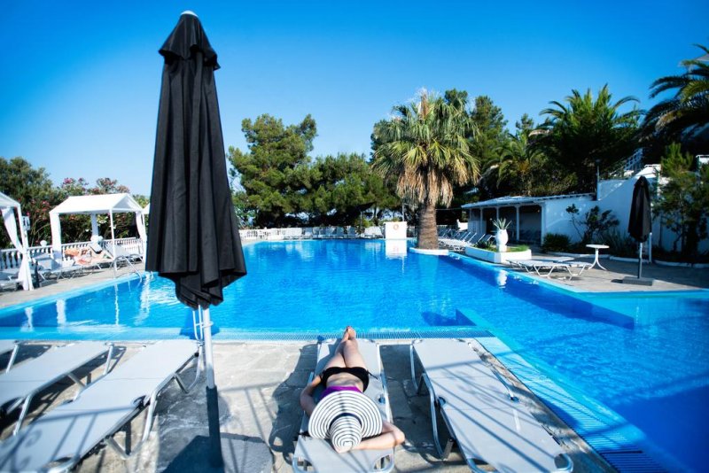 Bianco Olympico Beach Resort - Снимка 8