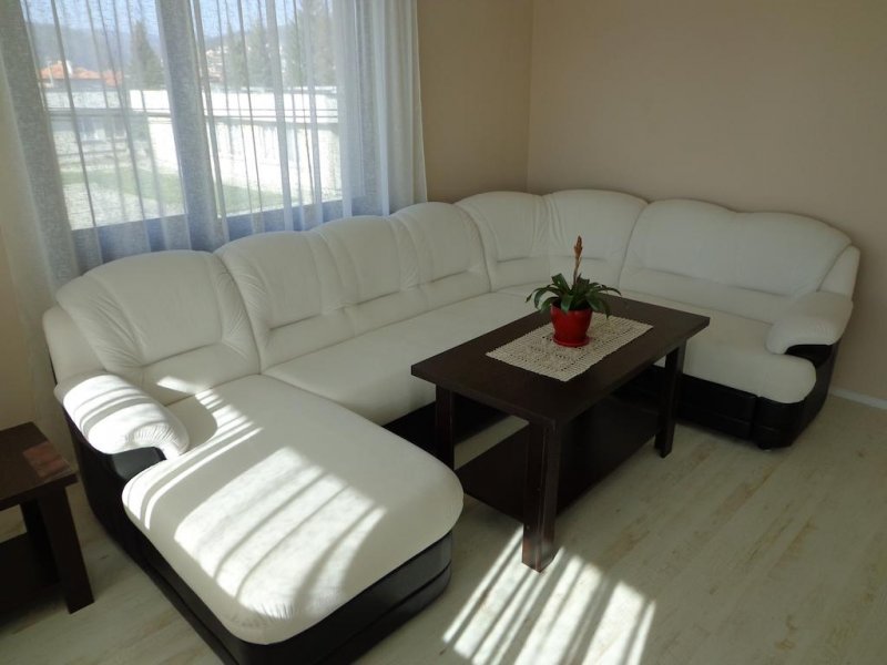 Вили Свети Николова - Снимка 8