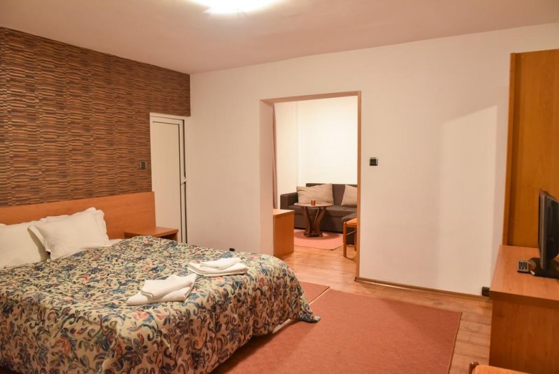 Хотел Ротманс - Снимка 1