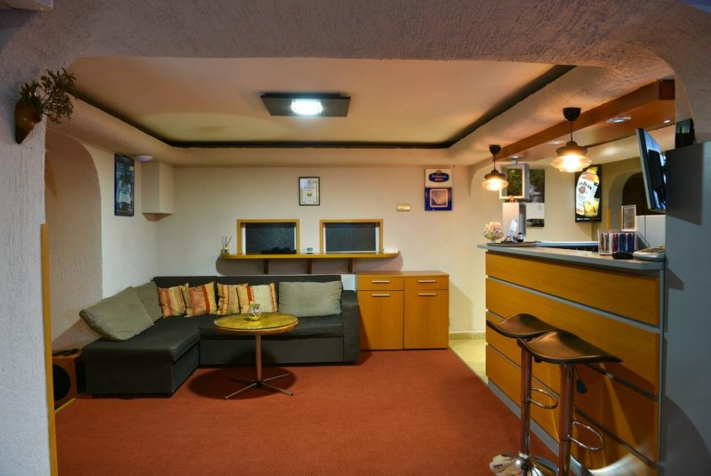 Хотел Ротманс - Снимка 4