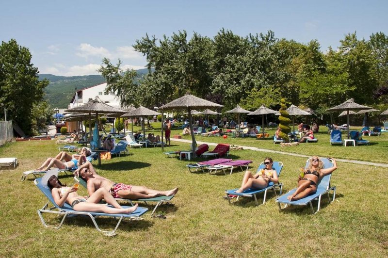 Sun Beach Hotel - Снимка 10