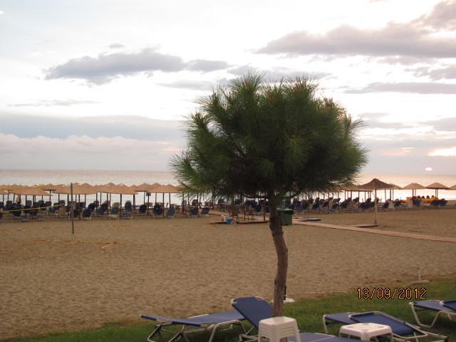 През Август: 5 нощувки със закуски и вечери в хотел Sun Beach Platamonas 3*, Олимпийска Ривиера, Гърция! Дете до 11.99г. - безплатно! - Снимка 27