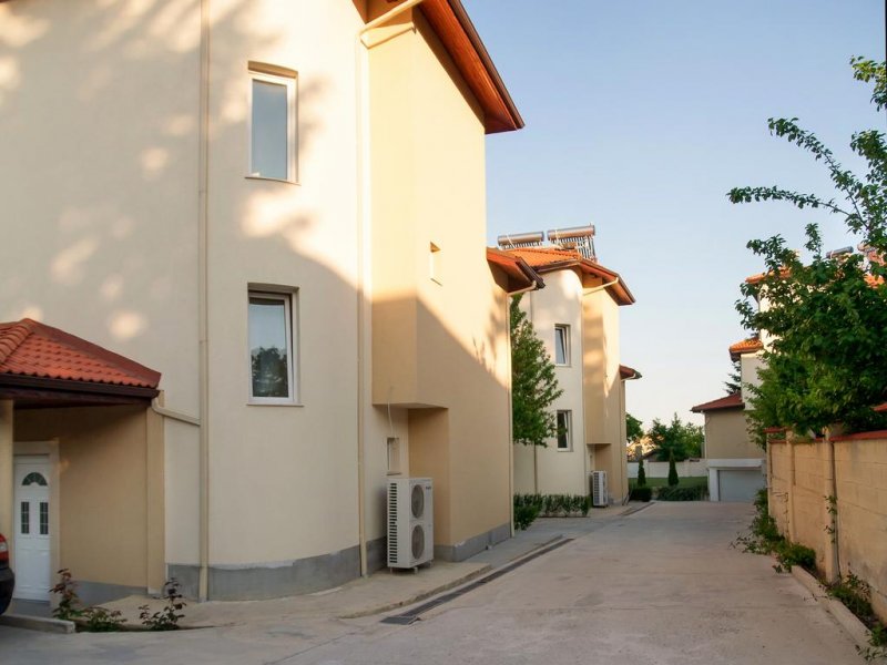 Комплекс Пика - Снимка 7